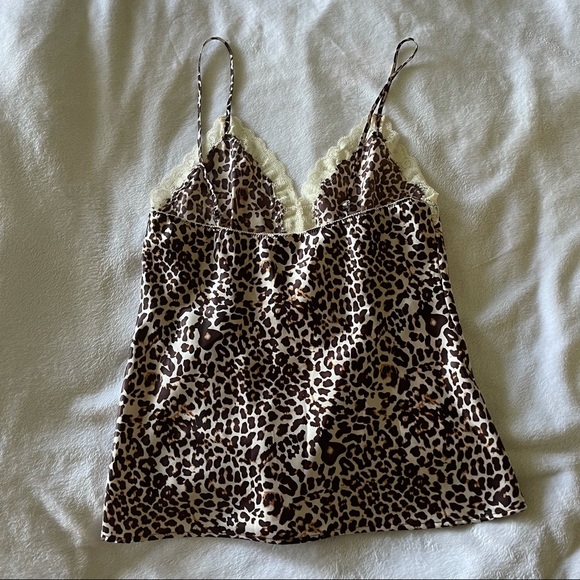 Enchanting leopard print lace trim cami top - Picture 6 of 6